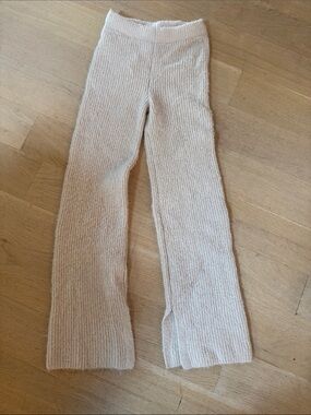 Cozy Cream Rib-Knit Lounge Joggers